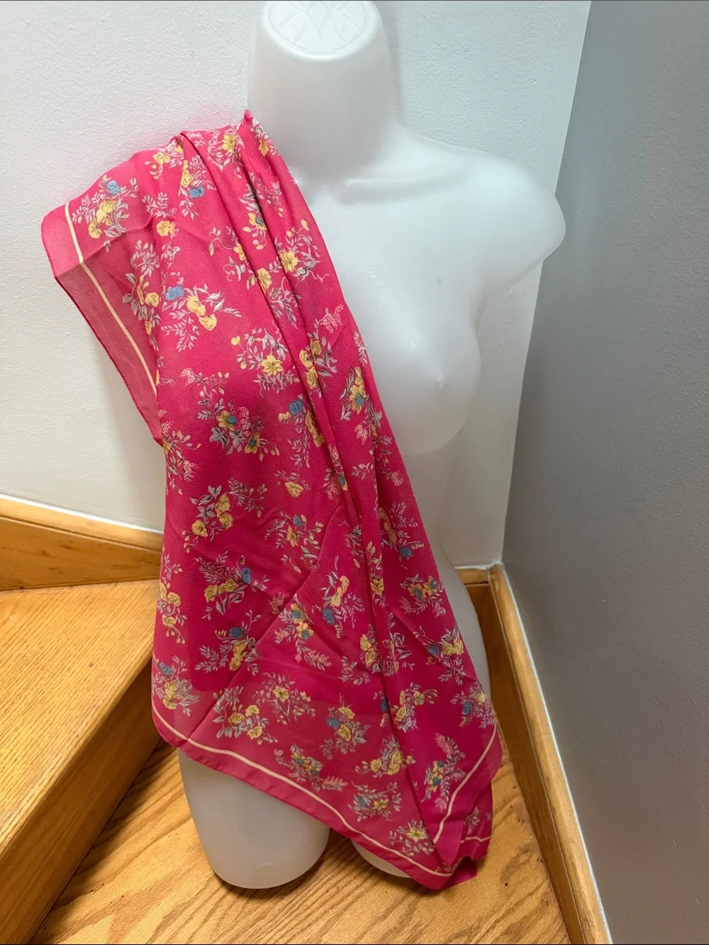 Vintage GAP Floral Scarf Made in Italy Coral Red Yellow Gold Floral Print Y2K